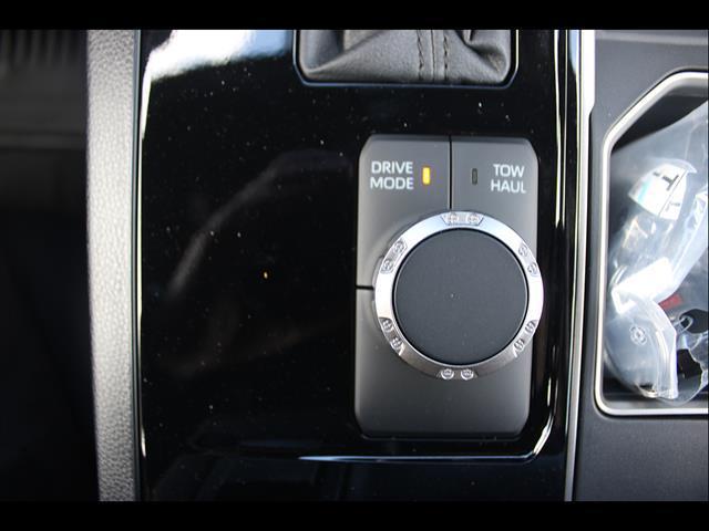 2026 Toyota Tundra SR5 CrewMax 5.5' Bed