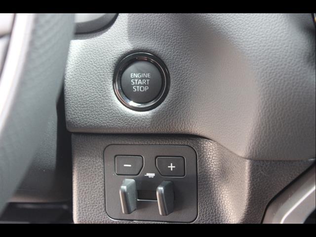 2026 Toyota Tundra Limited CrewMax 5.5' Bed