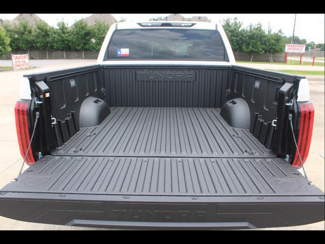 2026 Toyota Tundra Limited CrewMax 5.5' Bed