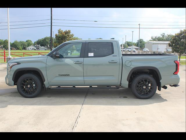 2026 Toyota Tundra Limited CrewMax 5.5' Bed
