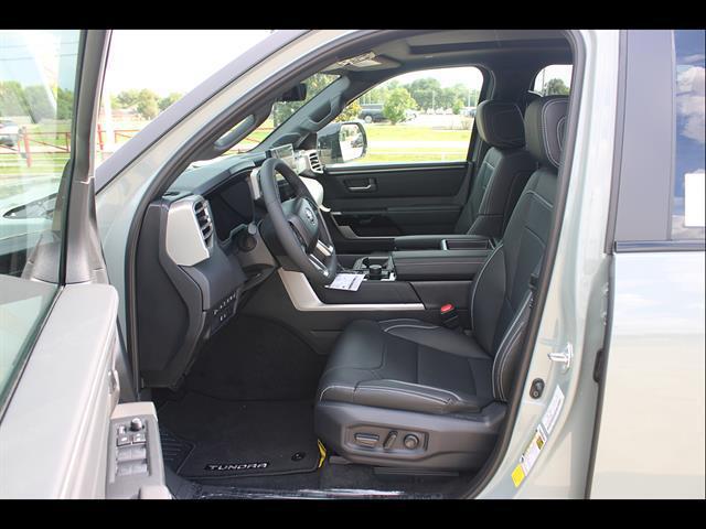 2026 Toyota Tundra Limited CrewMax 5.5' Bed