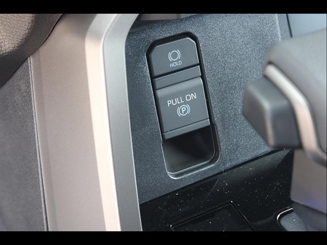 2026 Toyota Tundra Limited CrewMax 5.5' Bed