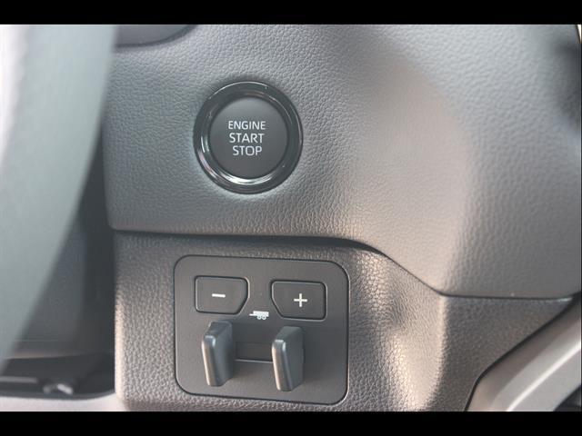 2026 Toyota Tundra Limited CrewMax 5.5' Bed