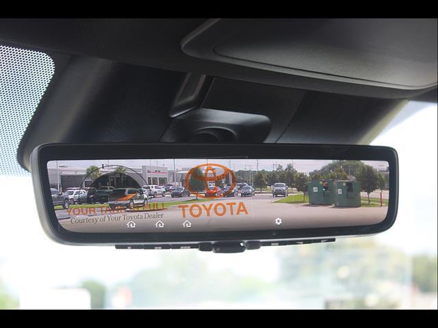2026 Toyota Tundra Limited CrewMax 5.5' Bed
