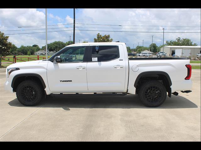 2026 Toyota Tundra SR5 CrewMax 5.5' Bed
