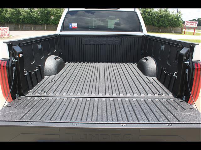 2026 Toyota Tundra SR5 CrewMax 5.5' Bed