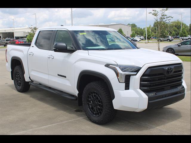 2026 Toyota Tundra SR5 CrewMax 5.5' Bed