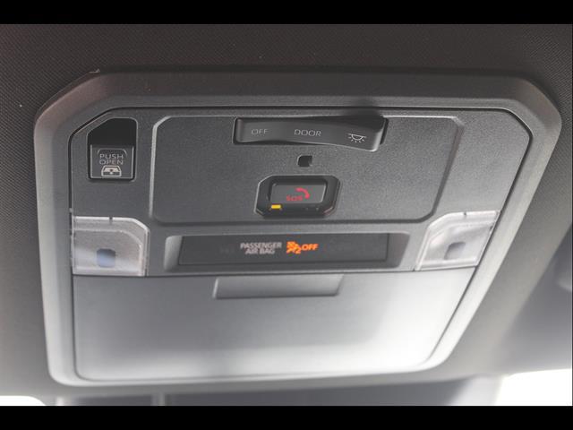 2026 Toyota Tundra SR5 CrewMax 5.5' Bed