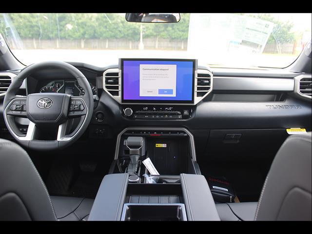 2026 Toyota Tundra SR5 CrewMax 5.5' Bed