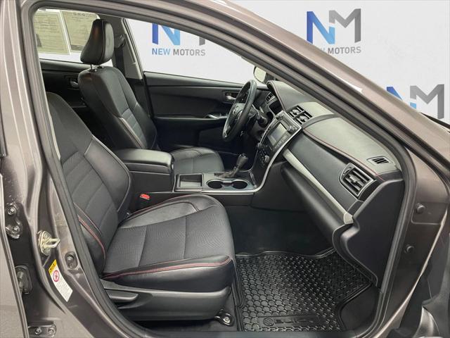 2017 Toyota Camry SE