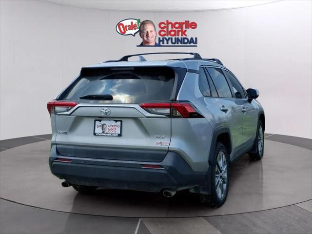 2023 Toyota RAV4 XLE Premium