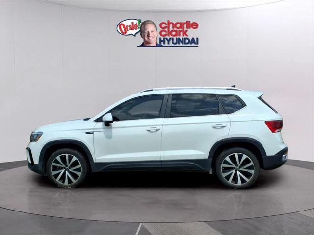 2023 Volkswagen Taos 1.5T SE