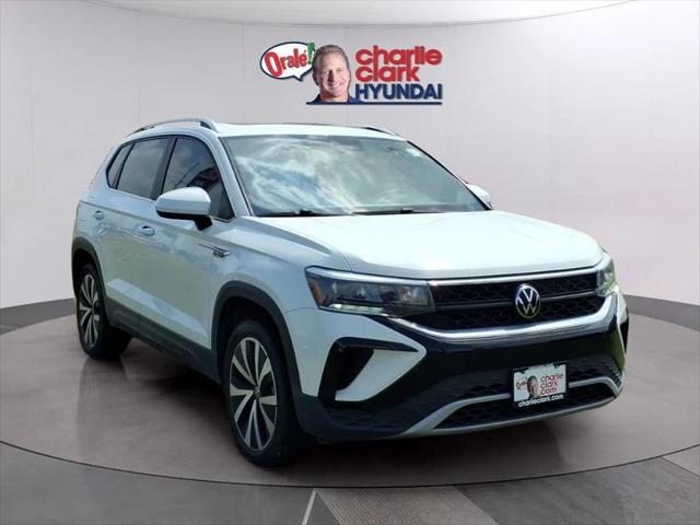 2023 Volkswagen Taos 1.5T SE
