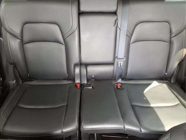 2023 Nissan Pathfinder SL FWD