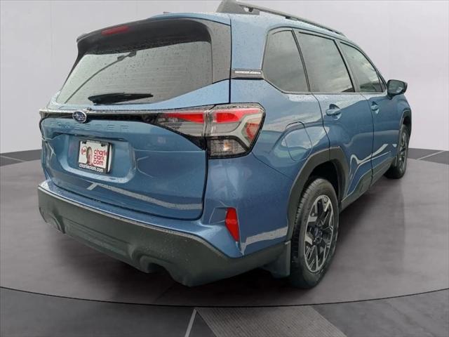 2025 Subaru Forester Base