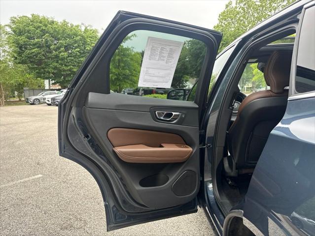 2022 Volvo XC60 B5 Momentum