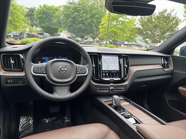 2022 Volvo XC60 B5 Momentum