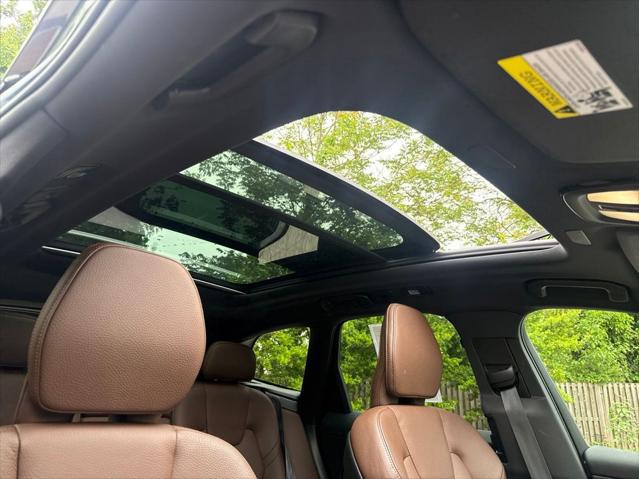 2022 Volvo XC60 B5 Momentum