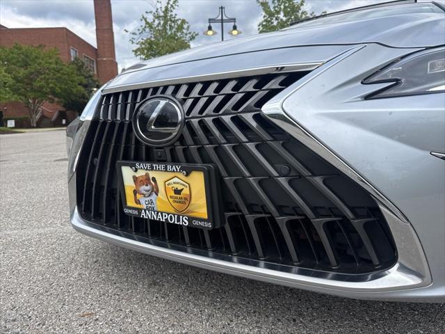 2025 Lexus ES 350 Ultra Luxury