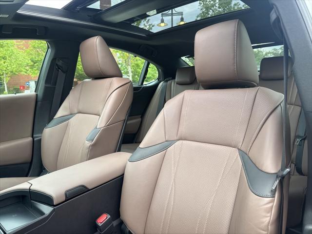 2025 Lexus ES 350 Ultra Luxury