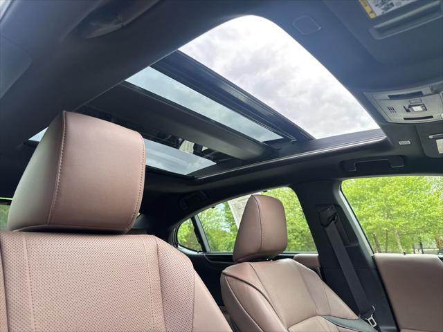 2025 Lexus ES 350 Ultra Luxury