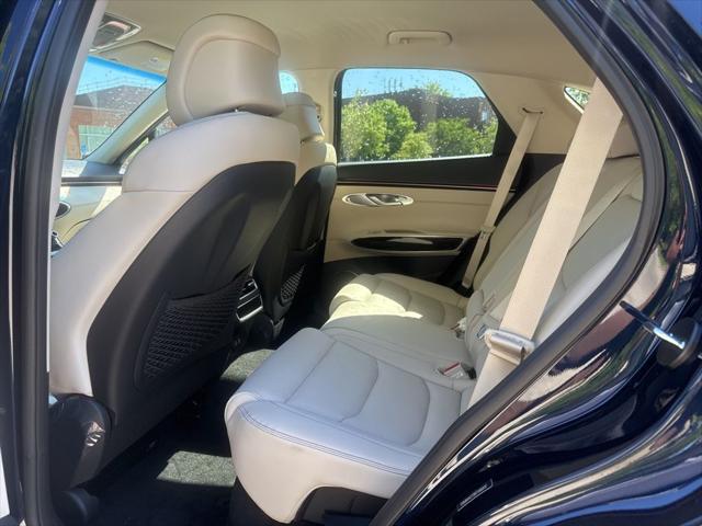 2026 Genesis GV70 2.5T