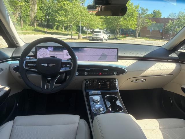 2026 Genesis GV70 2.5T