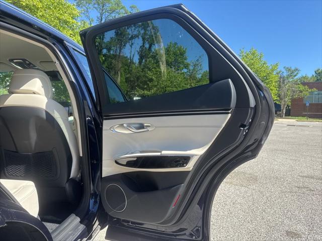 2026 Genesis GV70 2.5T