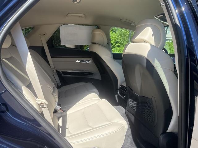 2026 Genesis GV70 2.5T