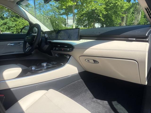 2026 Genesis GV70 2.5T