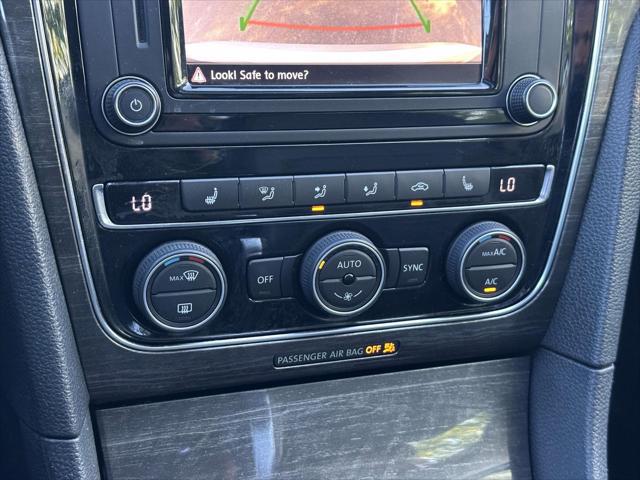 2017 Volkswagen Passat 1.8T SE