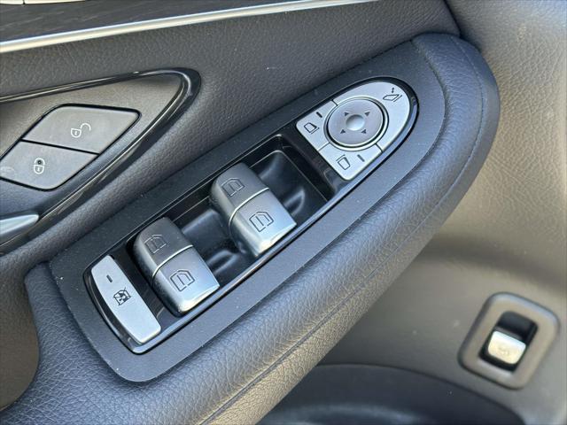 2022 Mercedes-Benz GLC 4MATIC SUV