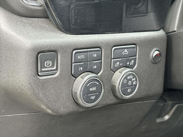 2022 Chevrolet Silverado 1500 4WD Crew Cab Standard Bed RST