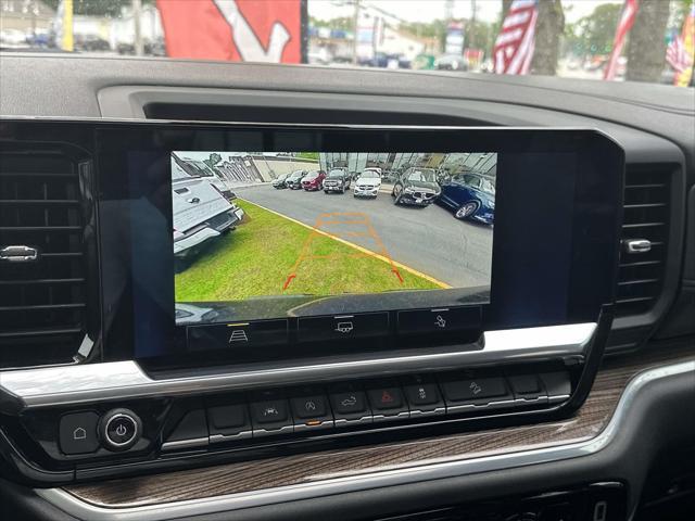 2022 Chevrolet Silverado 1500 4WD Crew Cab Standard Bed RST