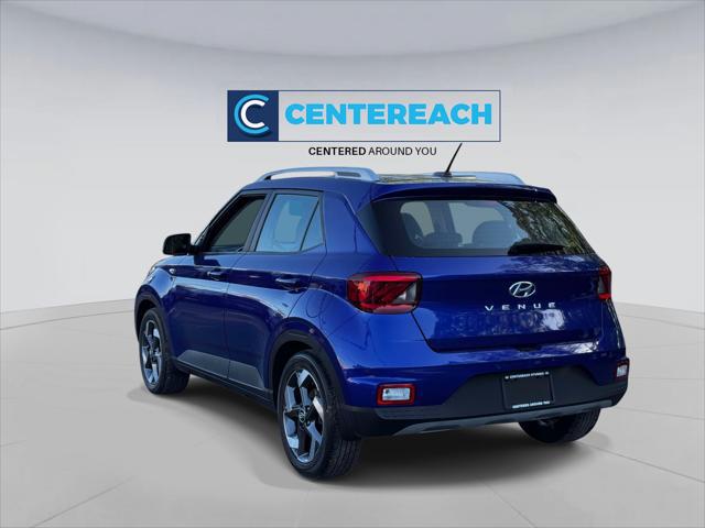 2023 Hyundai Venue SEL