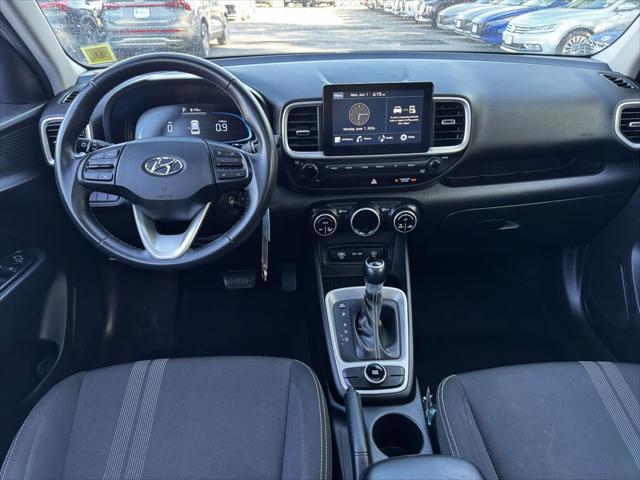 2023 Hyundai Venue SEL