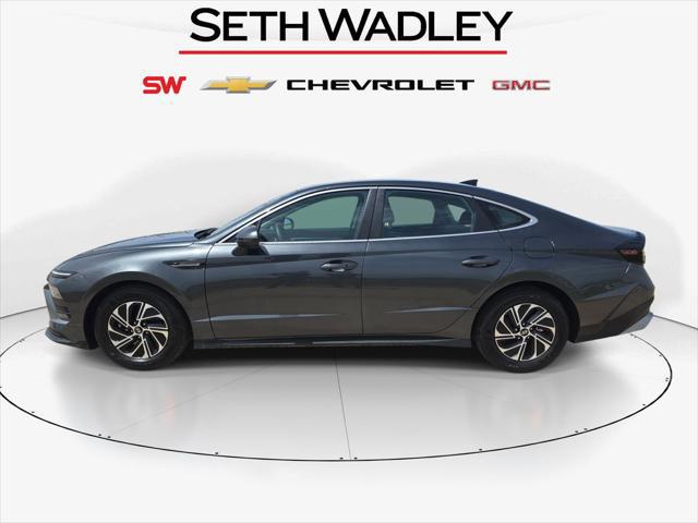 2026 Hyundai Sonata Hybrid Blue