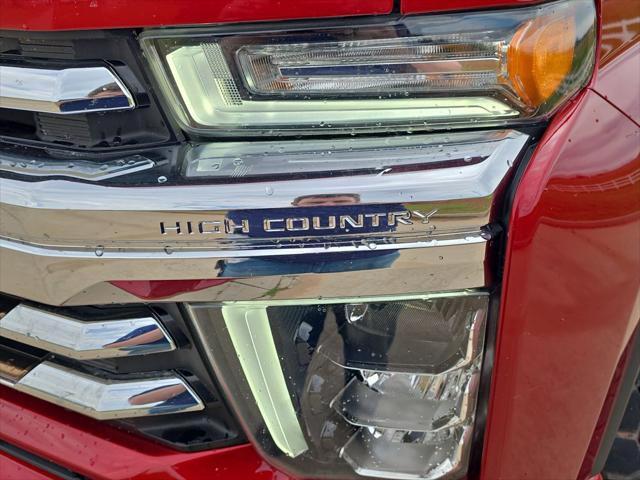 2022 Chevrolet Silverado 2500HD 4WD Crew Cab Standard Bed High Country