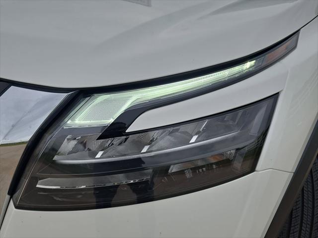 2025 Nissan Pathfinder SV FWD