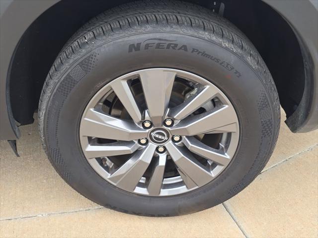 2025 Nissan Pathfinder SV FWD