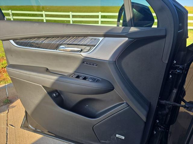 2025 Cadillac XT6 FWD Premium Luxury