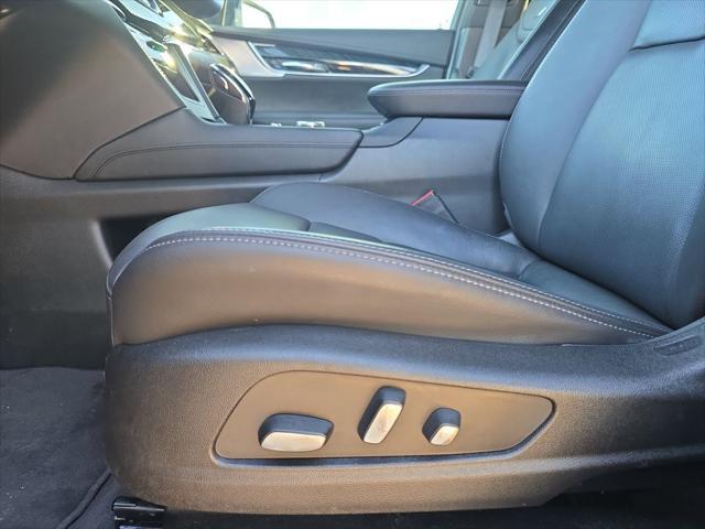 2025 Cadillac XT6 FWD Premium Luxury