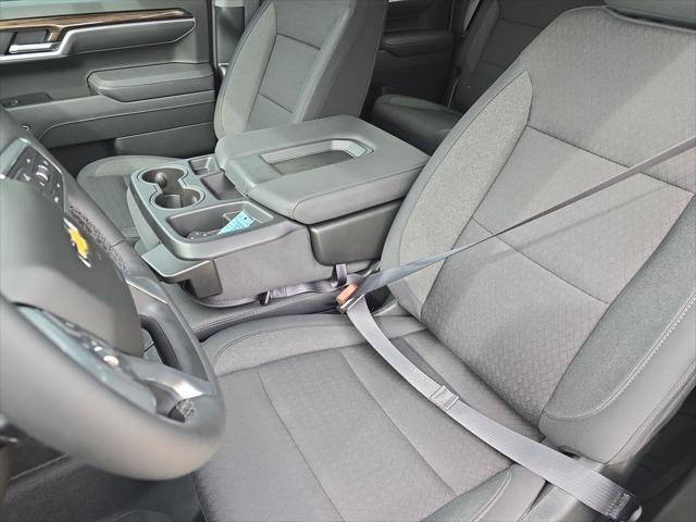 2026 Chevrolet Silverado 1500 4WD Crew Cab Standard Bed LT