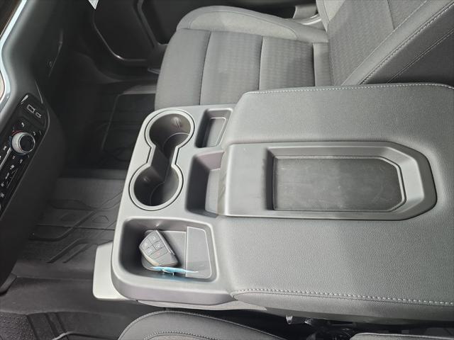 2026 Chevrolet Silverado 1500 4WD Crew Cab Standard Bed LT
