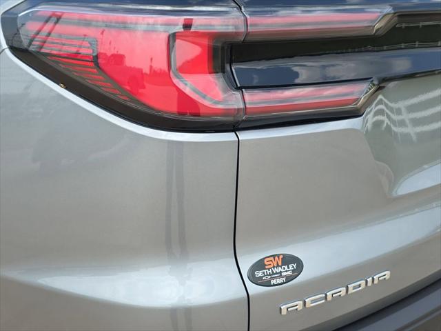 2026 GMC Acadia Elevation FWD