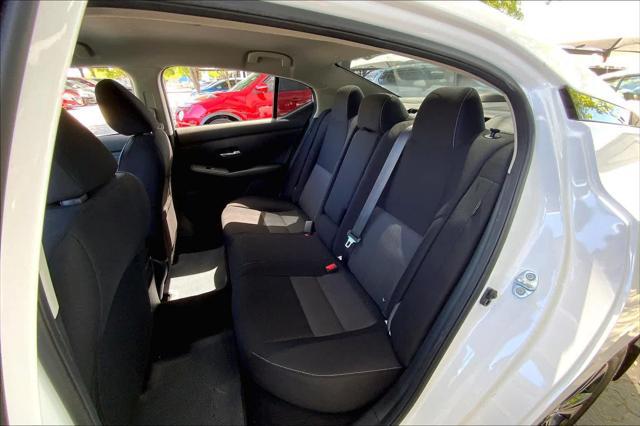 2021 Nissan Sentra SV Xtronic CVT