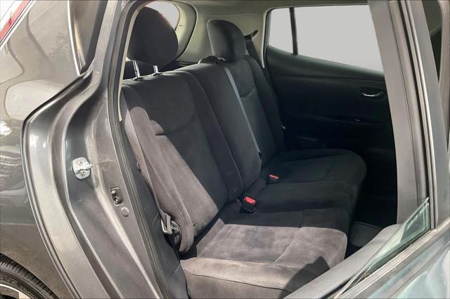 2016 Nissan LEAF SV
