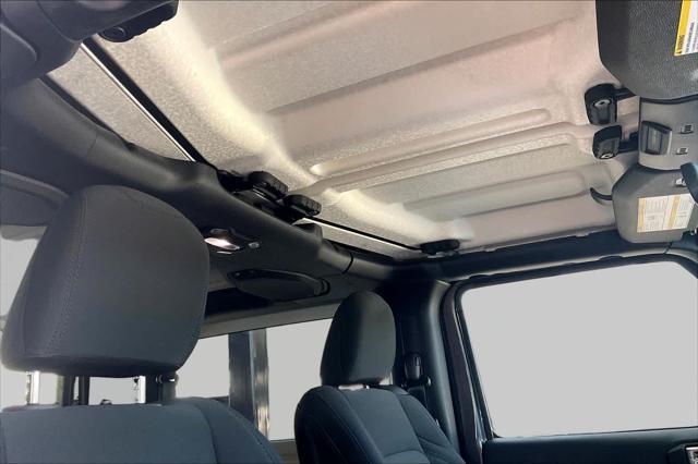 2018 Jeep Wrangler Sport S 4x4