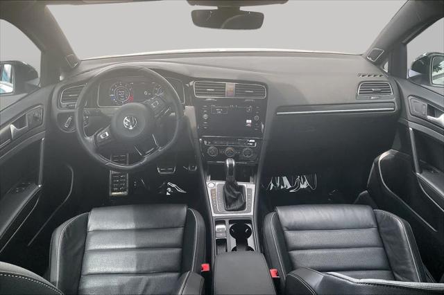 2018 Volkswagen Golf R 2.0T w/DCC & Navigation