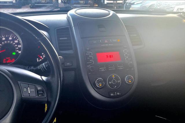 2013 Kia Soul +